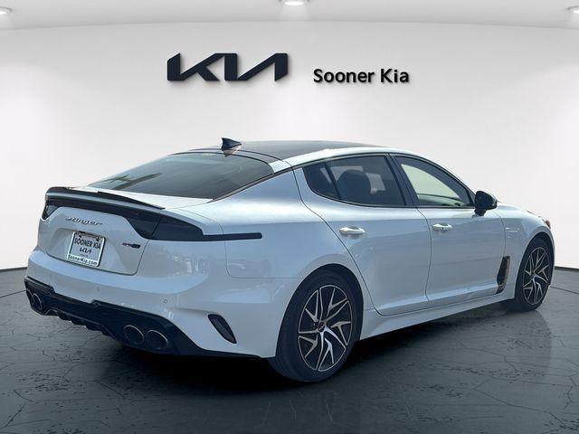 2022 Kia Stinger GT-Line