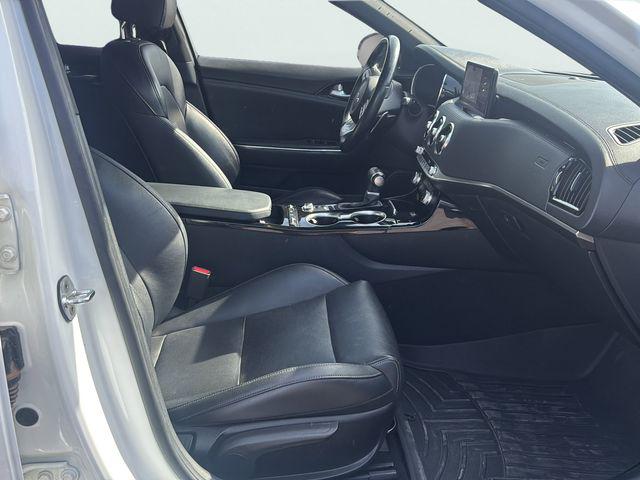 2022 Kia Stinger GT-Line