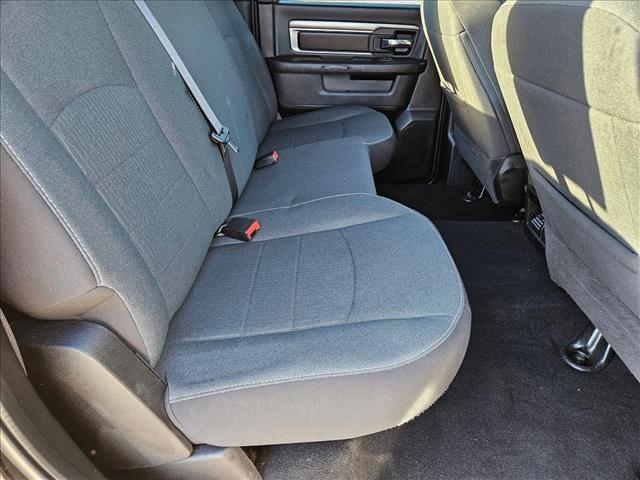 2024 Ram 1500 Classic Warlock Crew Cab 4x2 5'7" Box