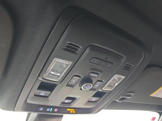 2021 Chevrolet Tahoe 4WD High Country