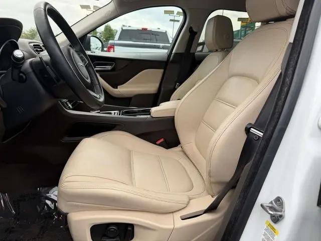 2017 Jaguar F-PACE 35t Prestige