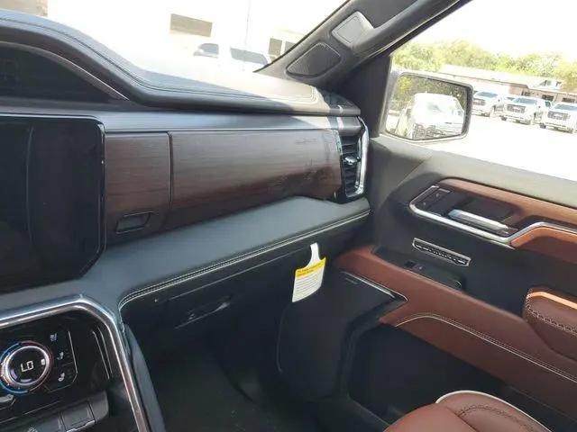 2026 GMC Sierra 1500 Crew Cab, Short Bed, Denali Ultimate, 4WD