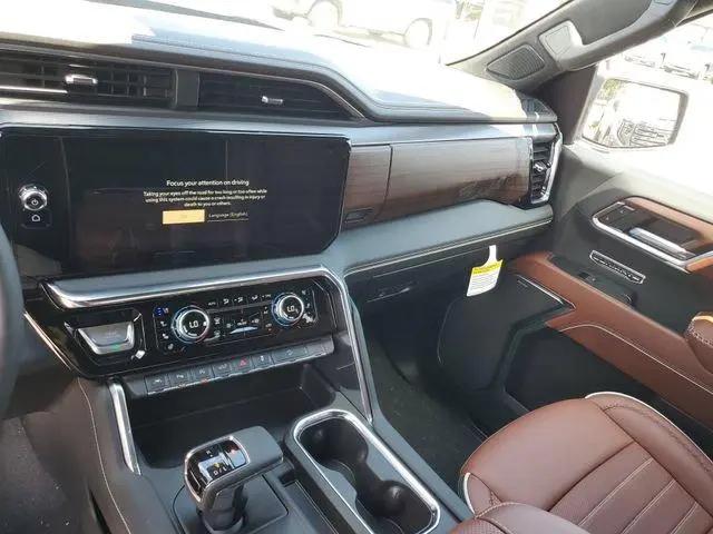 2026 GMC Sierra 1500 Crew Cab, Short Bed, Denali Ultimate, 4WD