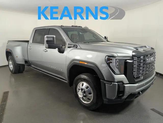 2025 GMC Sierra 3500HD Crew Cab, Long Bed, Denali Ultimate DRW, 4WD for sale in Johnson Creek, WI