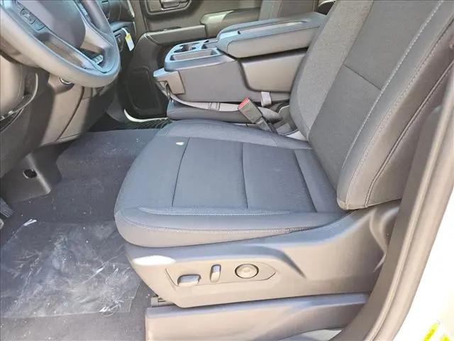2026 Chevrolet Silverado 1500 2WD Crew Cab Short Bed Custom