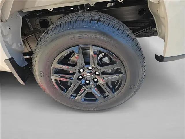 2026 Chevrolet Silverado 1500 2WD Crew Cab Short Bed Custom