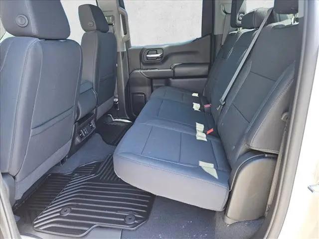 2026 Chevrolet Silverado 1500 2WD Crew Cab Short Bed Custom
