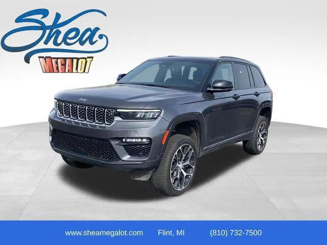 2022 Jeep Grand Cherokee Summit Reserve for sale in Flint, MI