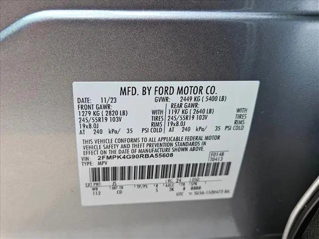 2024 Ford Edge SE