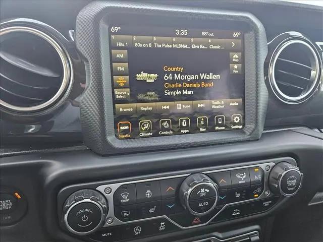 2021 Jeep Wrangler Sahara Altitude 4x4
