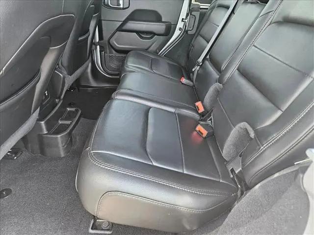 2021 Jeep Wrangler Sahara Altitude 4x4