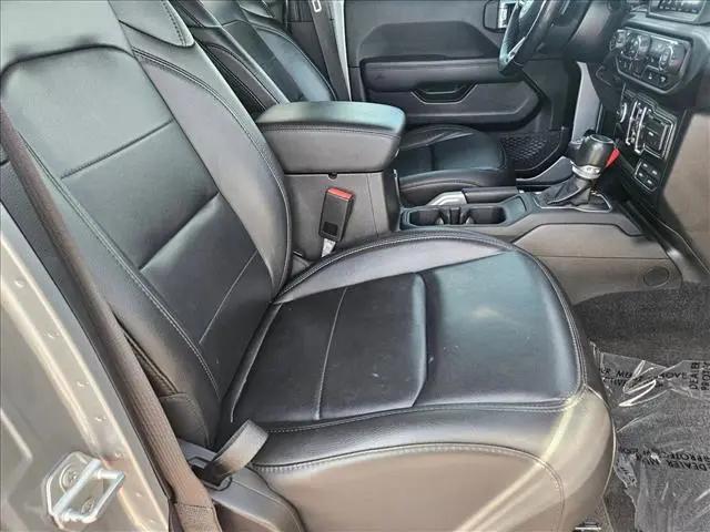 2021 Jeep Wrangler Sahara Altitude 4x4