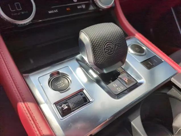 2024 Jaguar F-PACE SVR P550 AWD Automatic