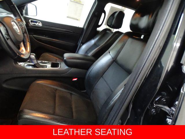 2022 Jeep Grand Cherokee Laredo X 4x4