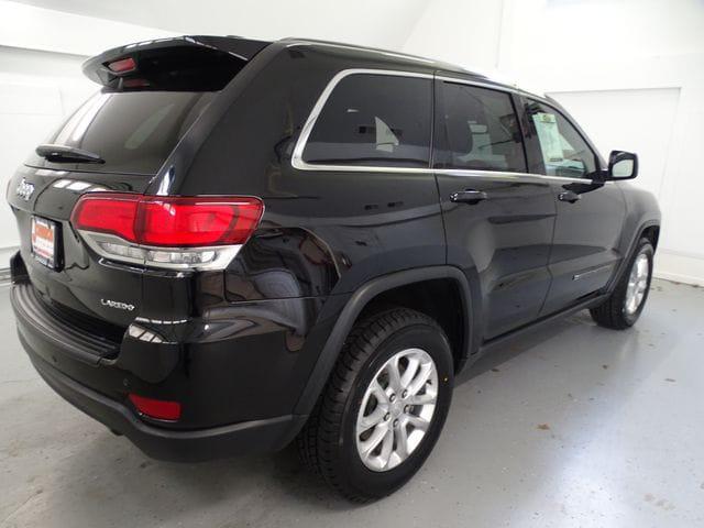 2022 Jeep Grand Cherokee Laredo X 4x4