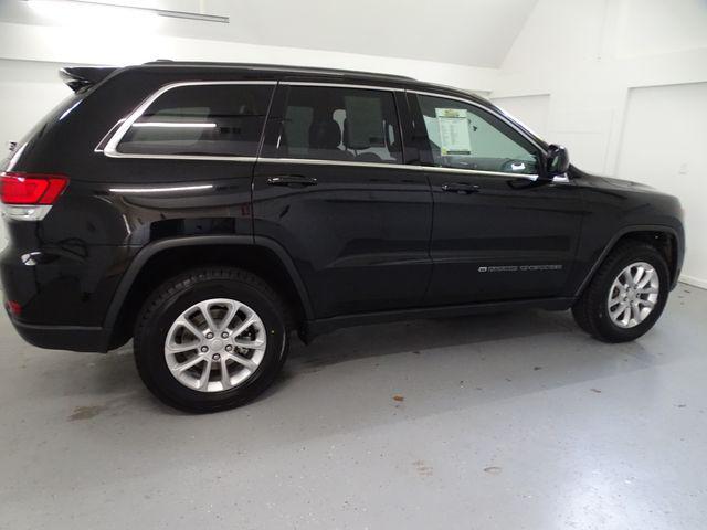 2022 Jeep Grand Cherokee Laredo X 4x4