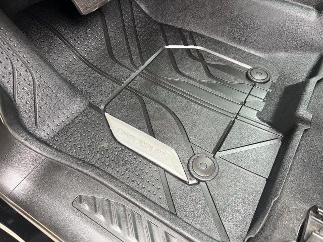 2020 Chevrolet Silverado 1500 4WD Double Cab Standard Bed Custom
