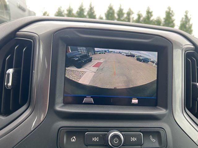 2020 Chevrolet Silverado 1500 4WD Double Cab Standard Bed Custom