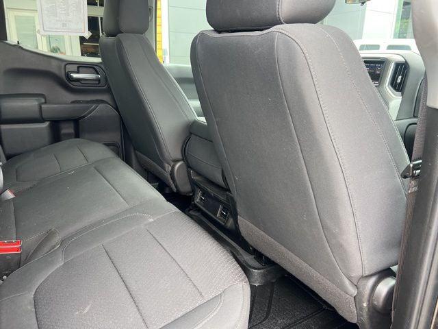 2020 Chevrolet Silverado 1500 4WD Double Cab Standard Bed Custom