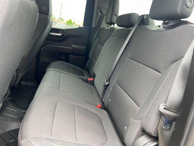 2020 Chevrolet Silverado 1500 4WD Double Cab Standard Bed Custom
