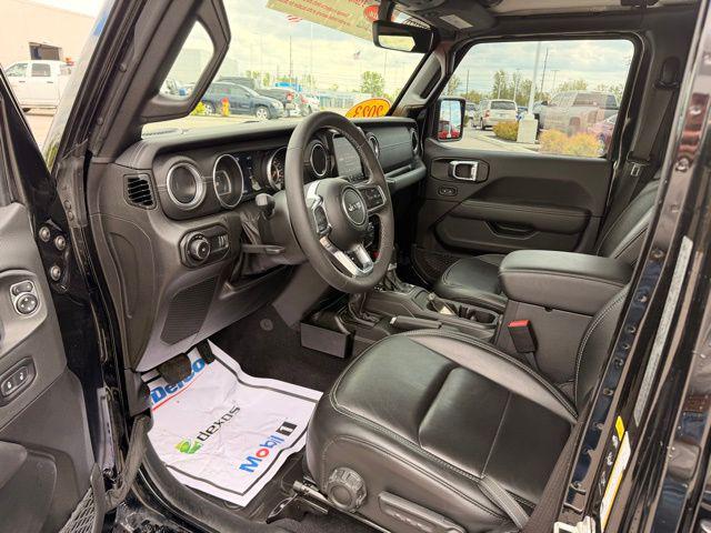 2023 Jeep Wrangler 4-Door Sahara 4x4
