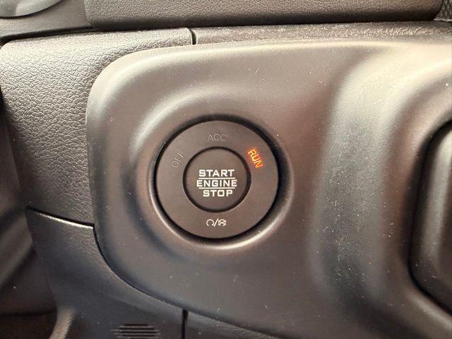 2023 Jeep Wrangler 4-Door Sahara 4x4