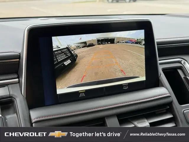 2023 Chevrolet Suburban 4WD RST