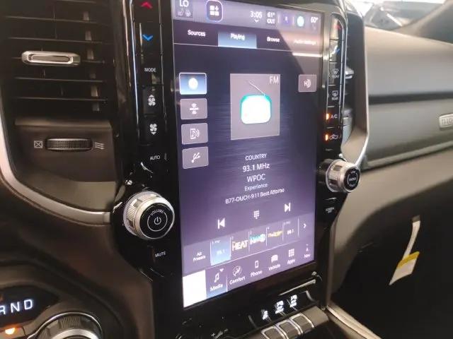 2026 Ram 1500 Big Horn Crew Cab 4x4 64 Box
