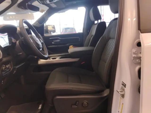 2026 Ram 1500 Big Horn Crew Cab 4x4 64 Box