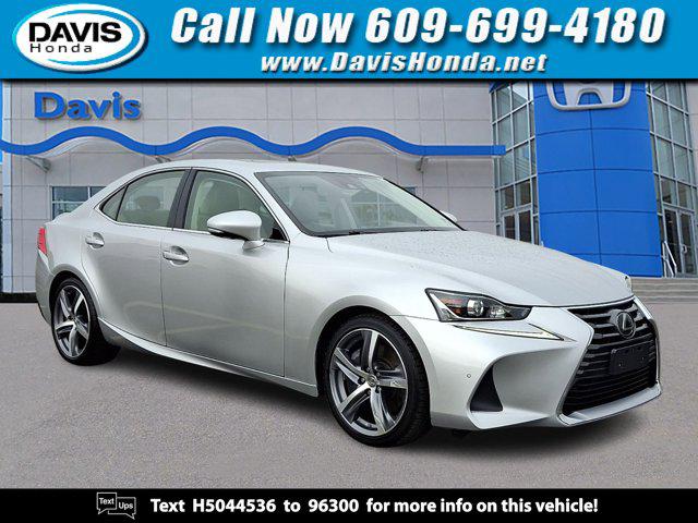 2017 Lexus IS