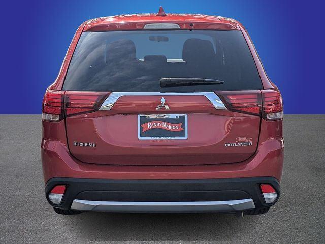 2017 Mitsubishi Outlander ES
