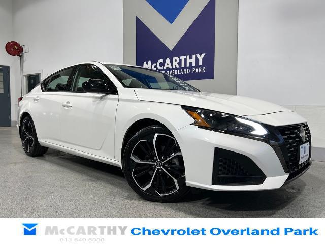 2023 Nissan Altima SR FWD for sale in Overland Park, KS