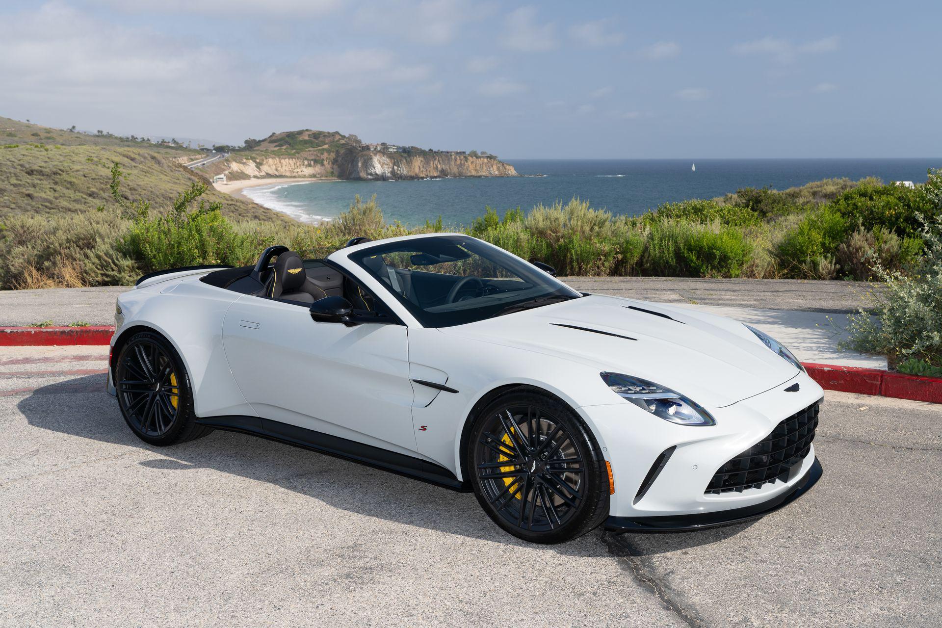 2026 Aston Martin Vantage Base