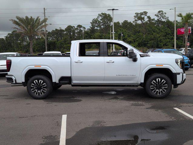 2026 GMC Sierra 2500HD Crew Cab, Standard Bed, Denali Ultimate, 4WD