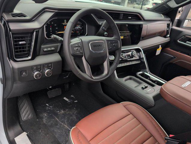 2026 GMC Sierra 2500HD Crew Cab, Standard Bed, Denali Ultimate, 4WD