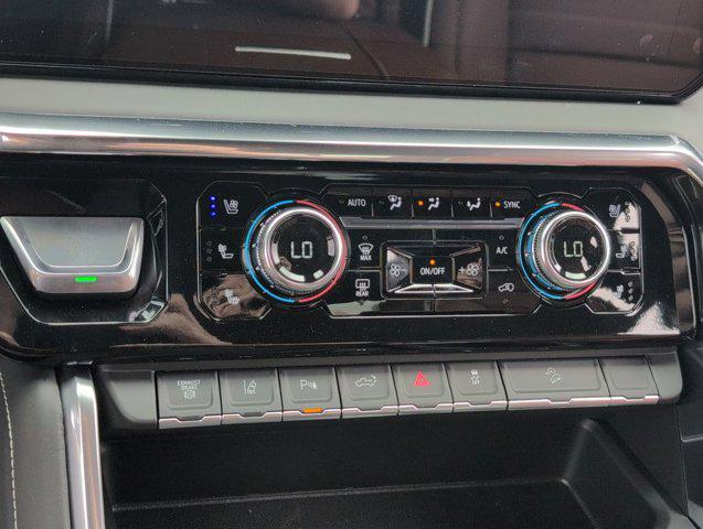 2026 GMC Sierra 2500HD Crew Cab, Standard Bed, Denali Ultimate, 4WD