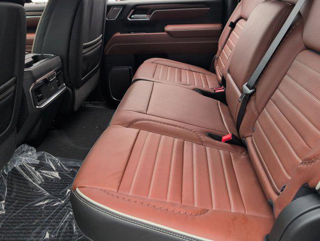 2026 GMC Sierra 2500HD Crew Cab, Standard Bed, Denali Ultimate, 4WD