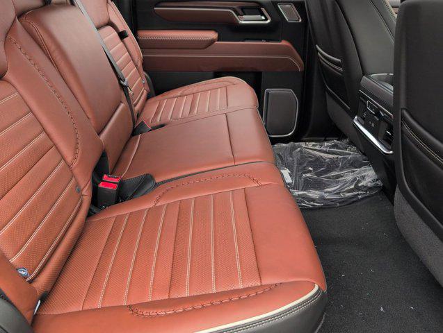 2026 GMC Sierra 2500HD Crew Cab, Standard Bed, Denali Ultimate, 4WD
