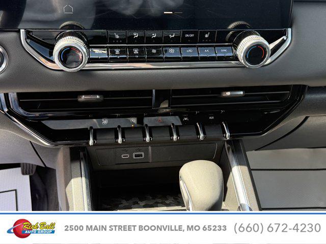 2026 GMC Canyon Elevation, 4WD