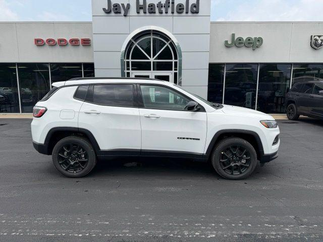 2026 Jeep Compass Latitude Altitude for sale in Frontenac, KS