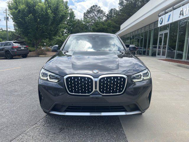 2025 BMW X4 xDrive30i