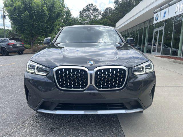 2025 BMW X4 xDrive30i