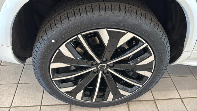 2026 Volvo XC90 Plug-In Hybrid Plus, T8 AWD, Electric/Gasoline, Bright, 6 Seats