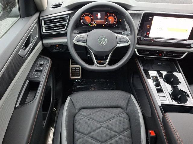 2026 Volkswagen Atlas Peak Edition