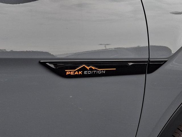 2026 Volkswagen Atlas Peak Edition
