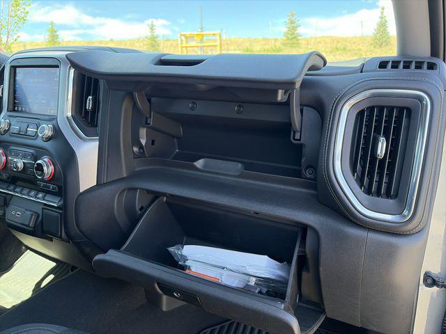 2021 GMC Sierra 1500 4WD Crew Cab Short Box Elevation