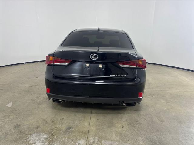 2017 Lexus IS 300 300