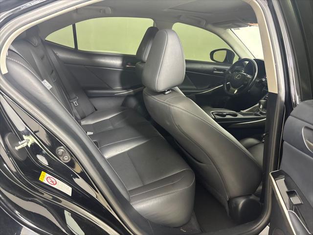 2017 Lexus IS 300 300