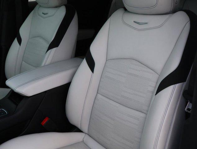 2024 Cadillac XT4 FWD Sport