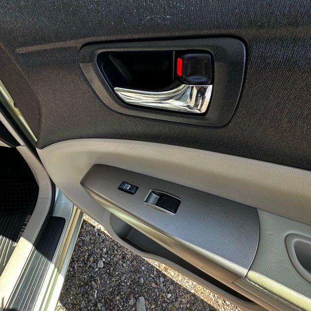 2006 Toyota Prius Base
